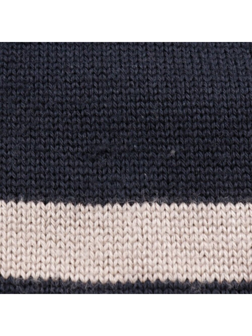Chanel CC Logo Wool Silk Black Gray Scarf - Picture 6 of 8